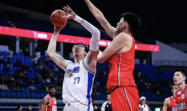 星空登录入口-徐昕：面对周琦+麦基确实压力山大，有很多东西要向他们学习